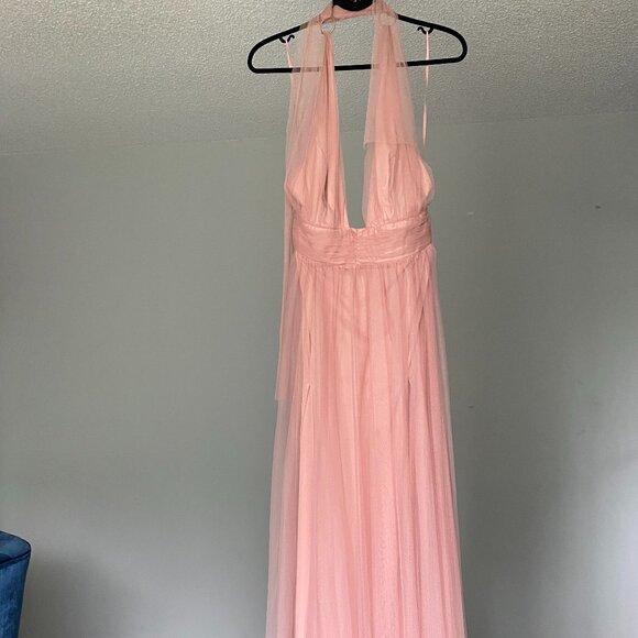 Elegant Backless Pink Dress - Picture 2 of 16